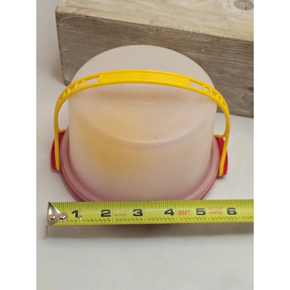 Vintage Tupperware Tuppertoys 1498 Single Cup Cake Taker with Carolier Mini Red